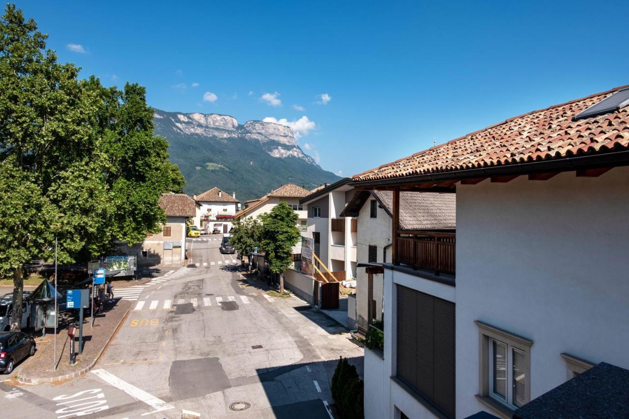 Luisl Hof - Apartment Pomum Cornaiano Bagian luar foto
